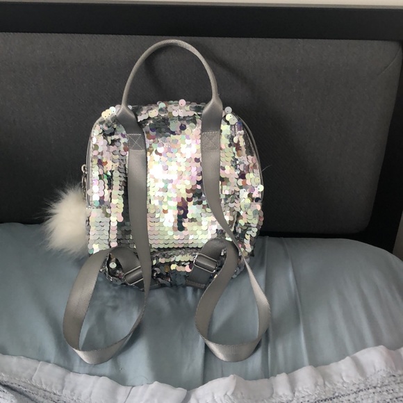 Justice backpack - Picture 2 of 6